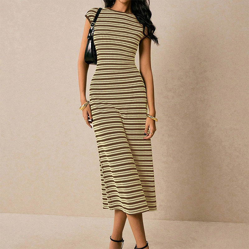 Damen Strickkleid Norvielle Midi-Schnitt Elegant
