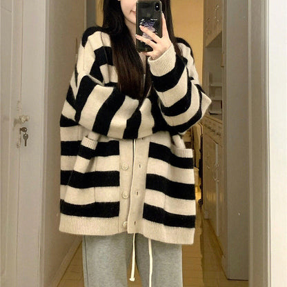 Damen Strickjacke Oversized Streifenmuster mit Taschen Beige