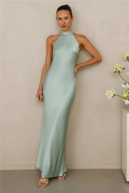 Damen Satin Maxikleid Hochkragen Körpernah Norvielle