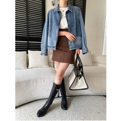 Damen Oversized Denim-Jacke mit Taschen und dezenten Details