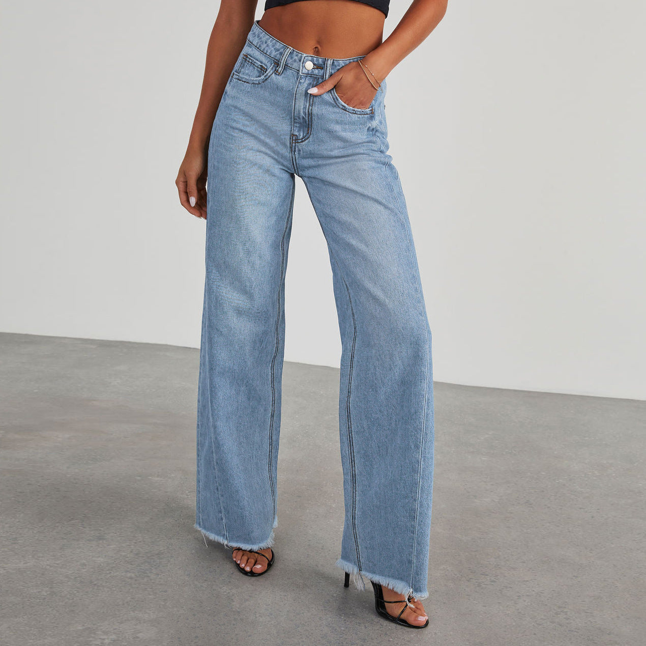 Damen Weite Denim-Jeans mit Fransen Saum