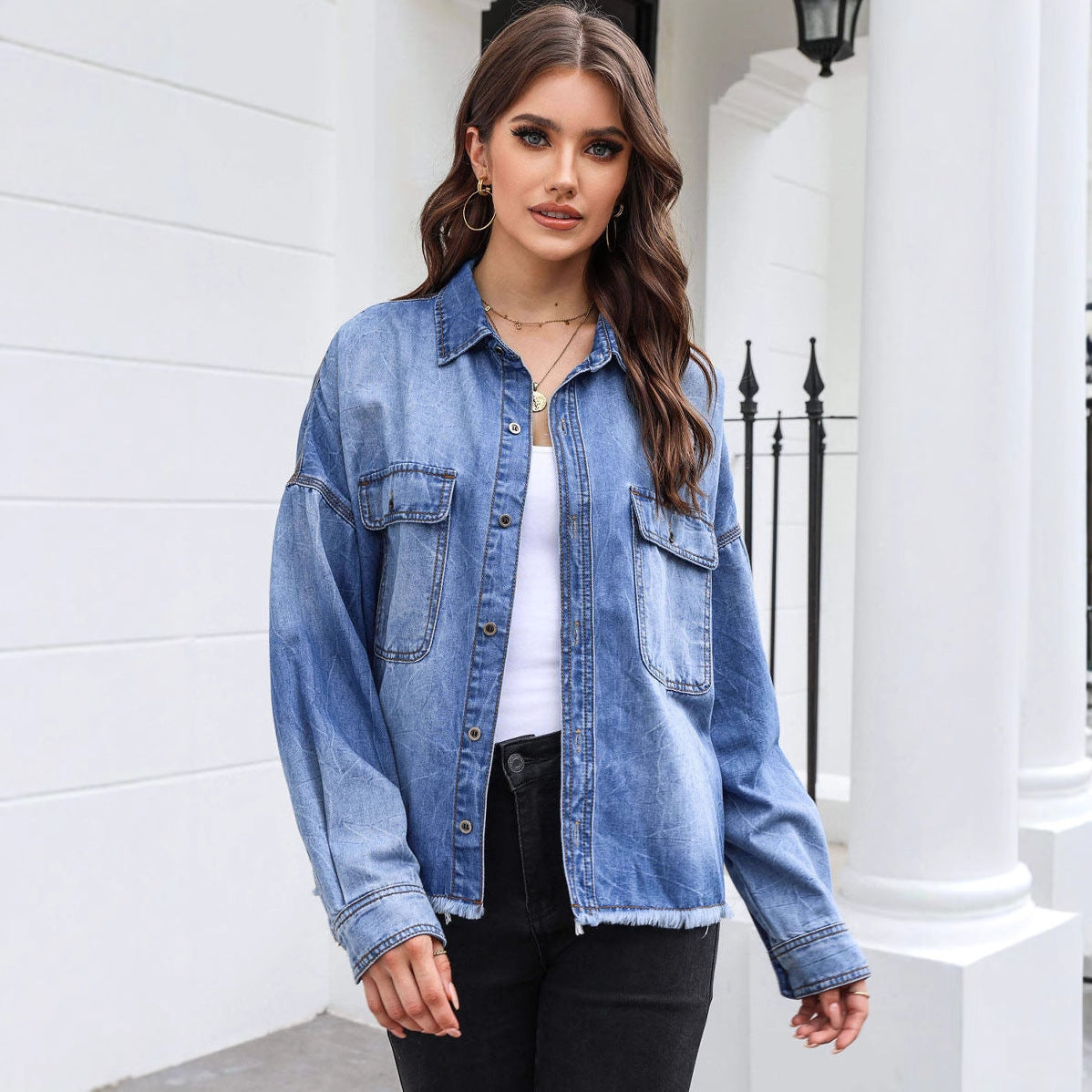 Damen Oversized Jeansjacke mit Fransen Details