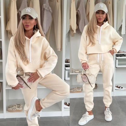 Damen Jogging-Set Cropped Hoodie und Hosen Norvielle Bequem