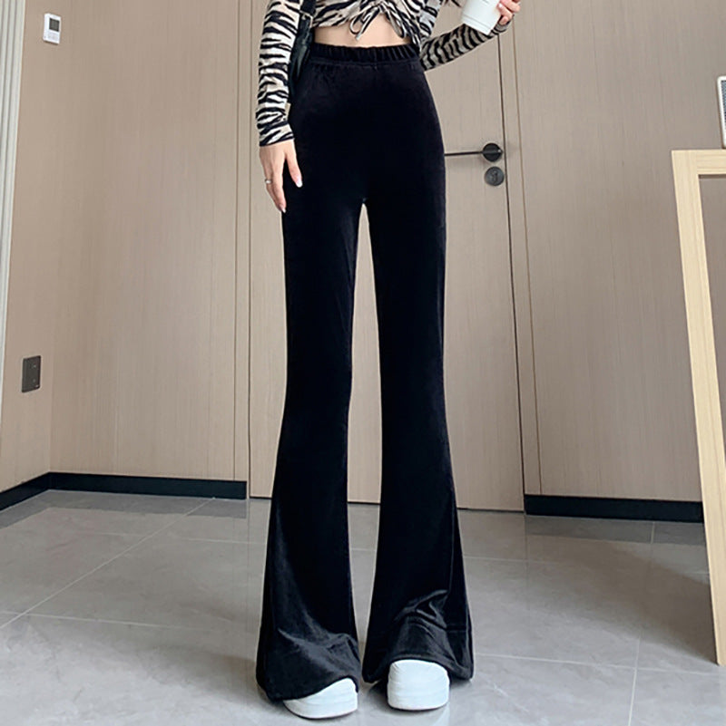 Damen Flare-Hose aus Samt Norvielle