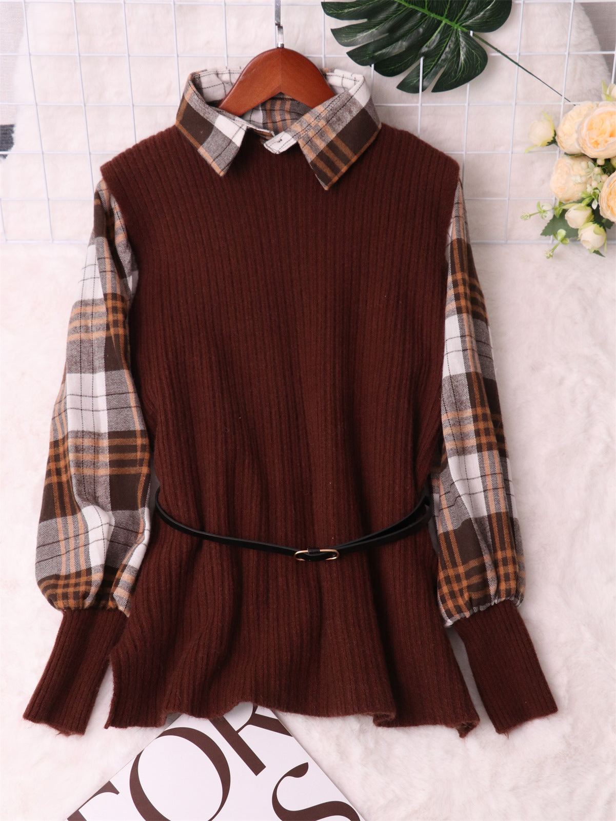 Damen Strickpullover mit Karomuster und elastischem Gürtel Norvielle