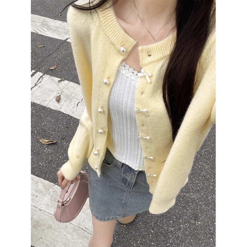 Damen Strickjacke Kuschelig Perlenknöpfe Beige
