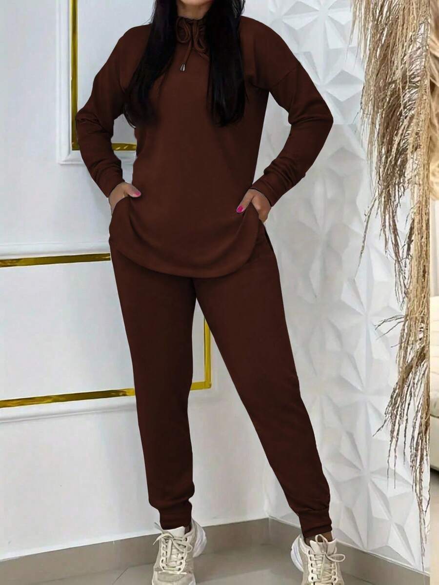 Damen Sportliches Lounge-Set mit Kapuze und Taschen