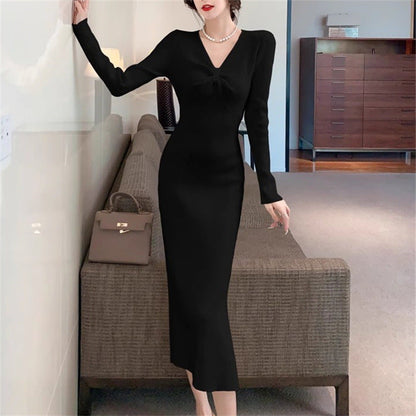 Damen Strickkleid V-Ausschnitt Seitenschlitz Norvielle
