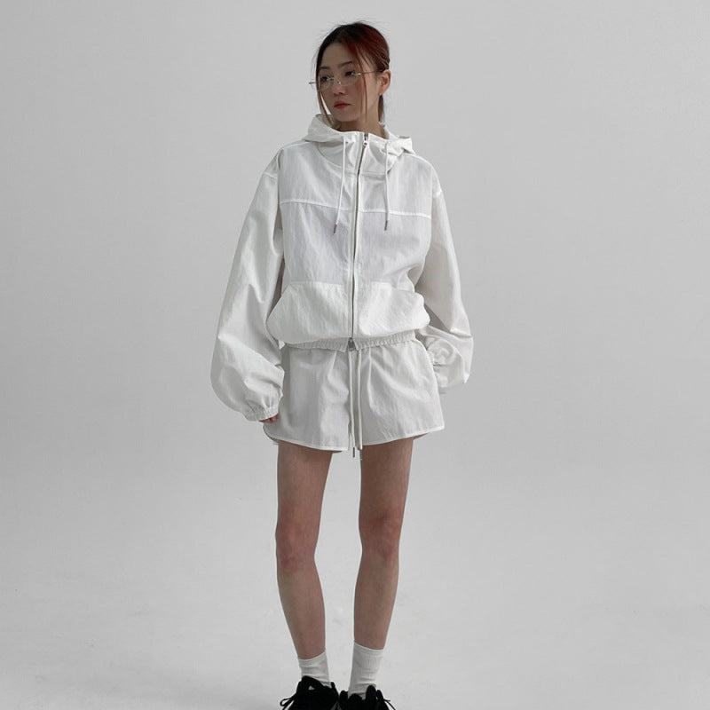 Damen Sportjacke mit kurzen Hosen Norvielle