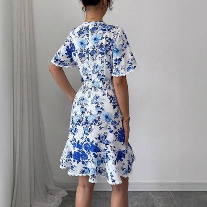 Damen Wickelkleid mit Rüschendetails und Taillengürtel Floralmuster