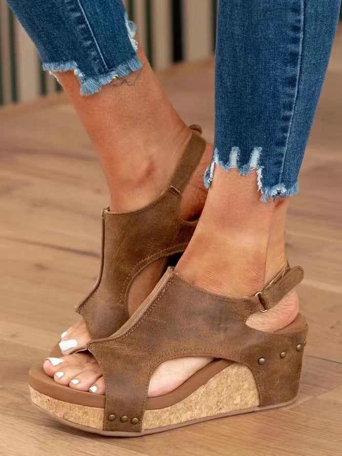 Damen Keilabsatz Sandalen Fischmund Plattform Niethalfter
