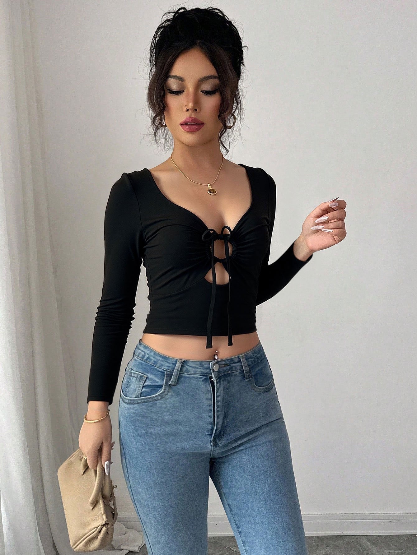 Damen Crop- Langarm Norvielle mit Zierknoten