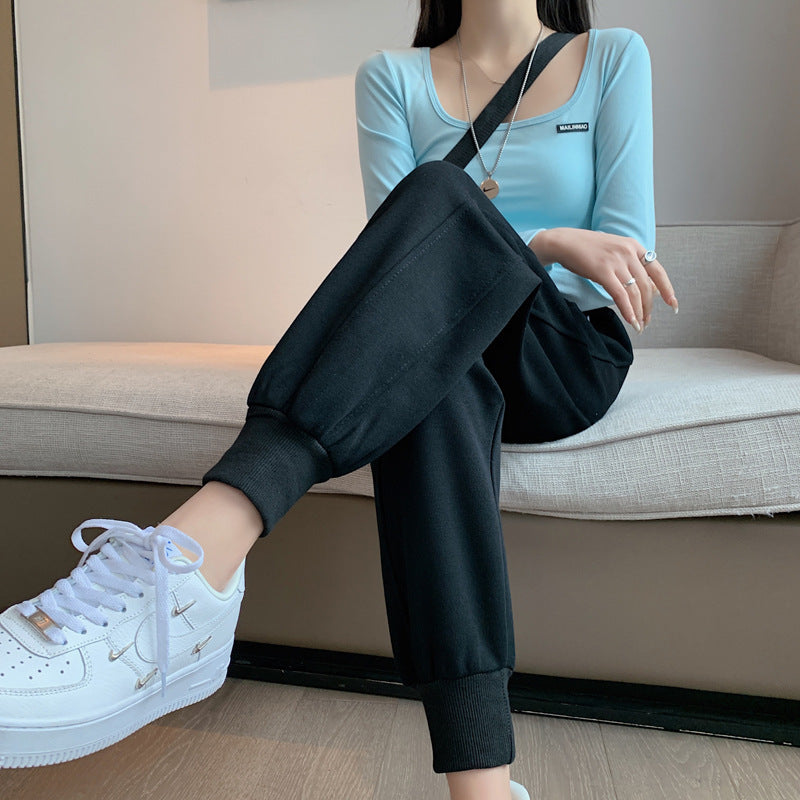 Damen Sportliches Loungewear-Set Cropped Oberteil Sweatpants Norvielle