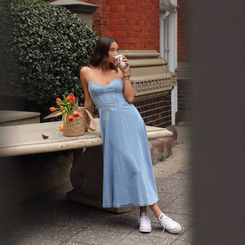 Damen Midikleid Schmale Träger Taillierte Silhouette Norvielle
