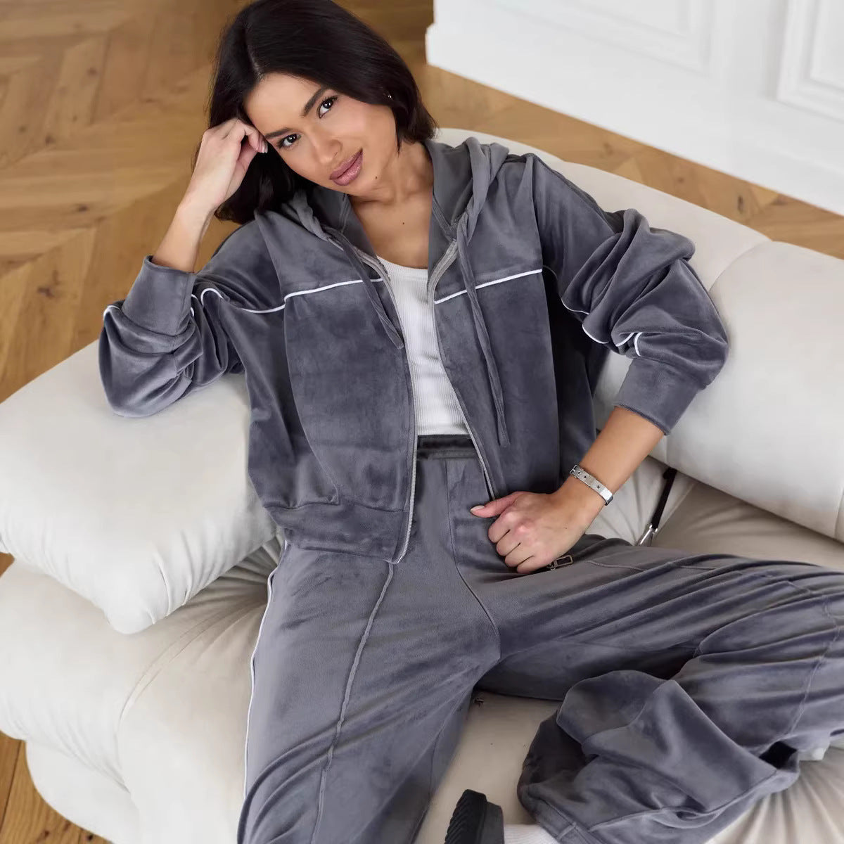 Damen Sportlicher Velour-Anzug mit Kapuze Elastisch Schwarz - Norvielle