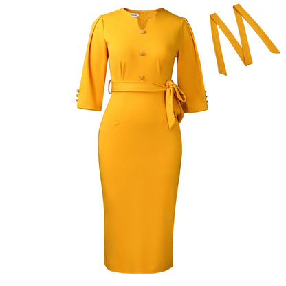 Damen Etuikleid mit Knopfdetails und Taillengürtel