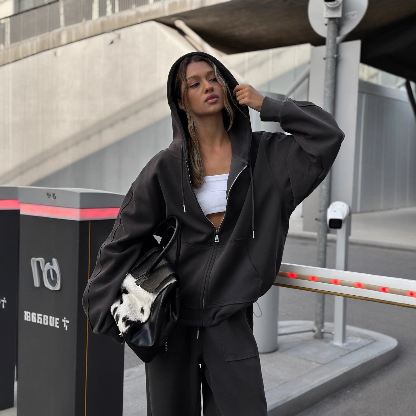 Damen Oversized Loungewear Set mit Kordelzug Norvielle