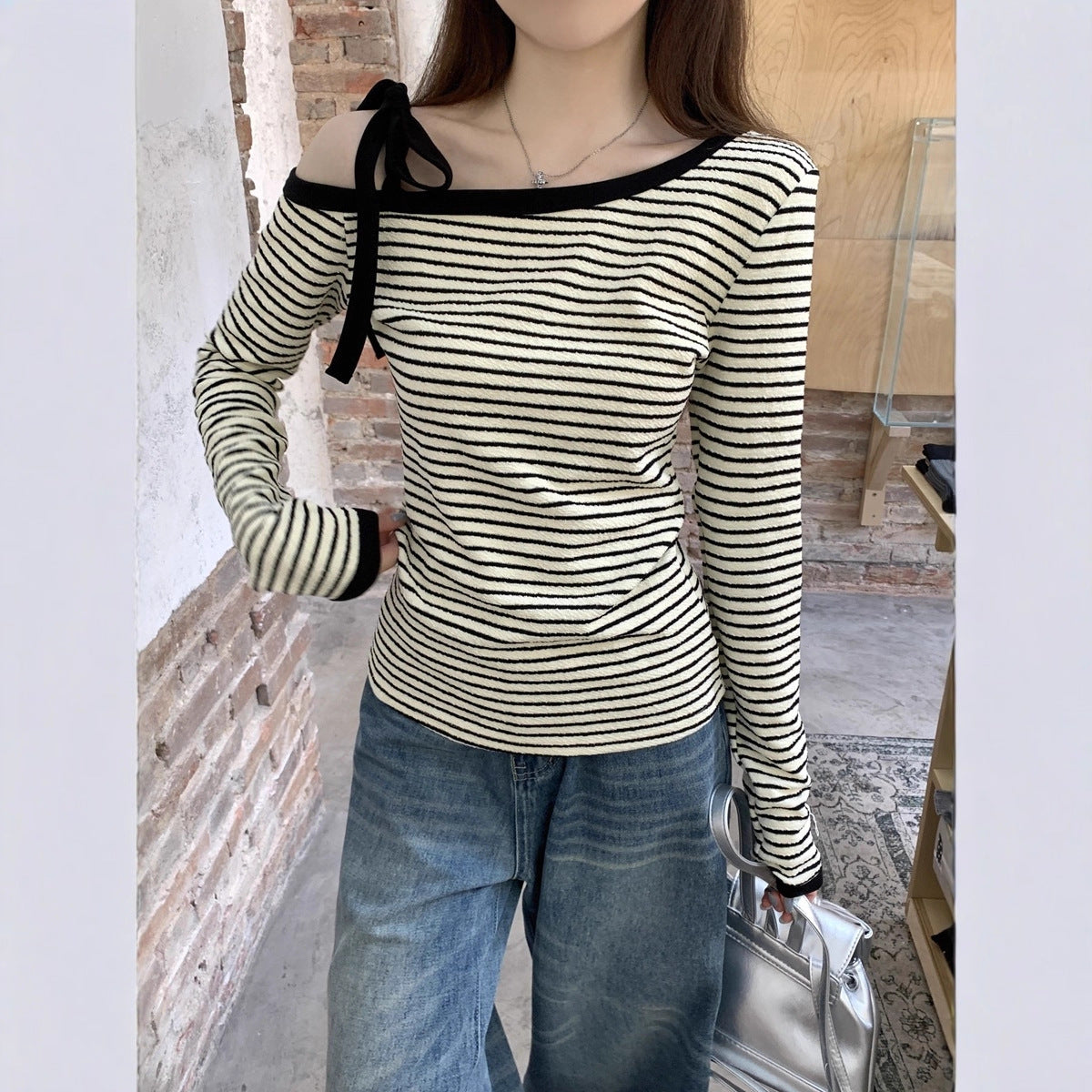 Damen Langarmshirt Asymmetrisch Mit Trägerdetail Norvielle