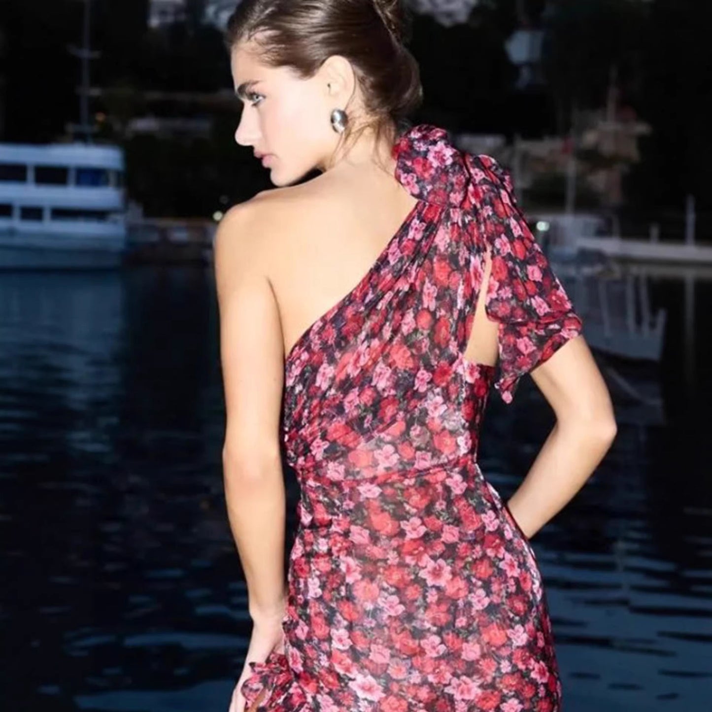 Damen Minikleid Asymmetrisch Floral mit Volantabschluss und