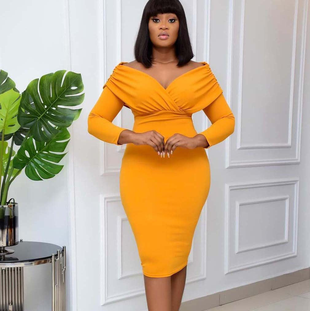 Damen Cocktailkleid Figurbetont Off-Shoulder Rüschendetails