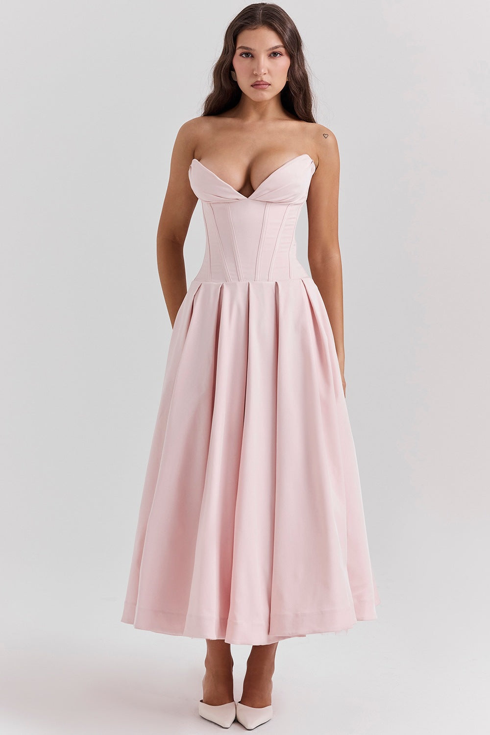 Damen Maxikleid Elegant Herz-Ausschnitt Schwingender Rock Norvielle