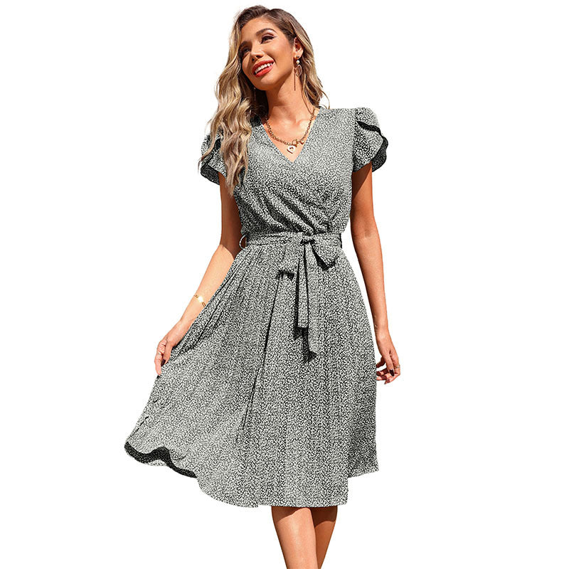 Damen Wickelkleid Voluminöse Rüschen Eleganter Bindegürtel Norvielle