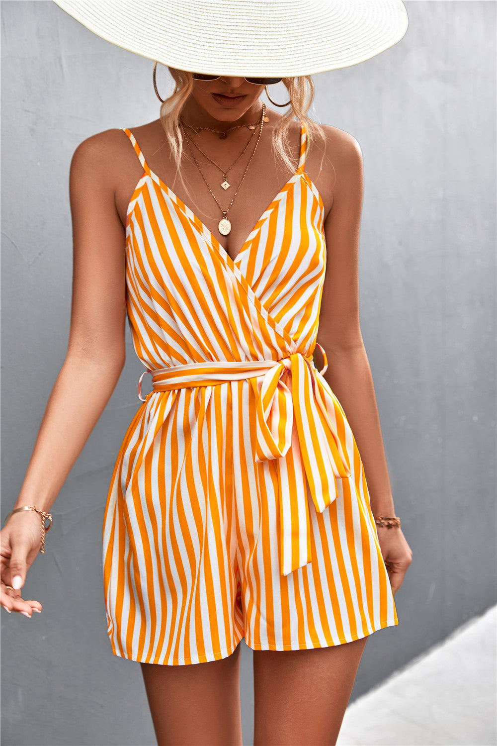 Damen Jumpsuit Wickeldesign Taillierter Gürtel Norvielle