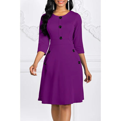 Damen Knieumspielendes Kleid mit Schmuckknöpfen 3/4-Ärmel