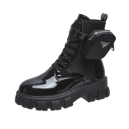Damen Stiefel mit Tasche und auffälliger Sohle