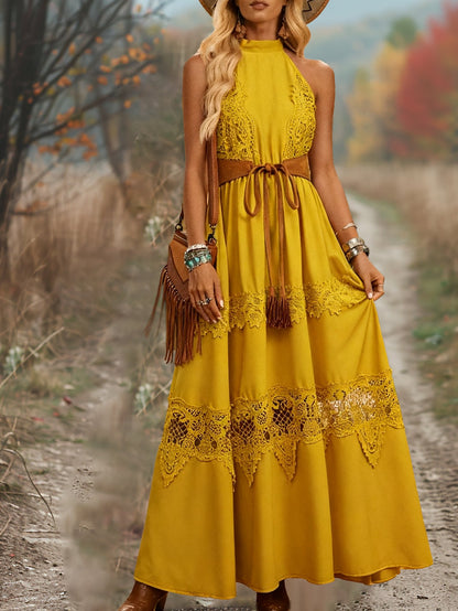Damen Maxikleid mit Spitzenakzenten und Gürtel Details