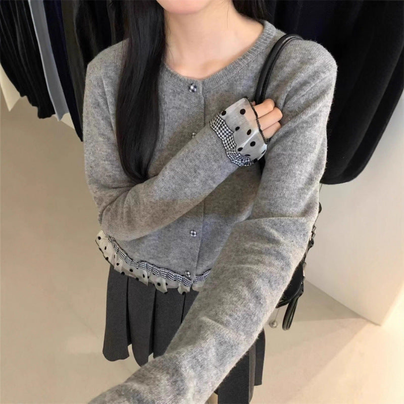 Damen Strickjacke Dekoratives Rüschen- und Knopfdesign