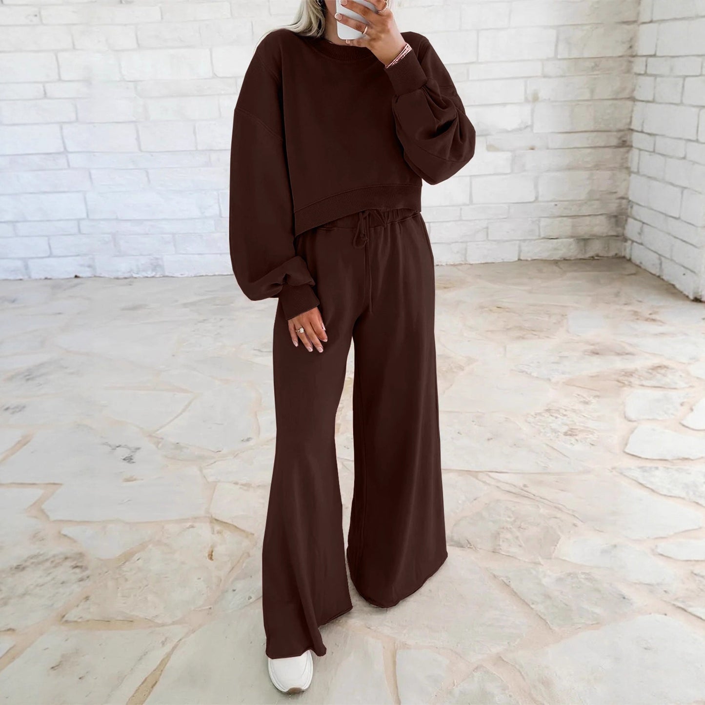 Damen Sport-Set Cropped Sweatshirt und weite Hose Norvielle
