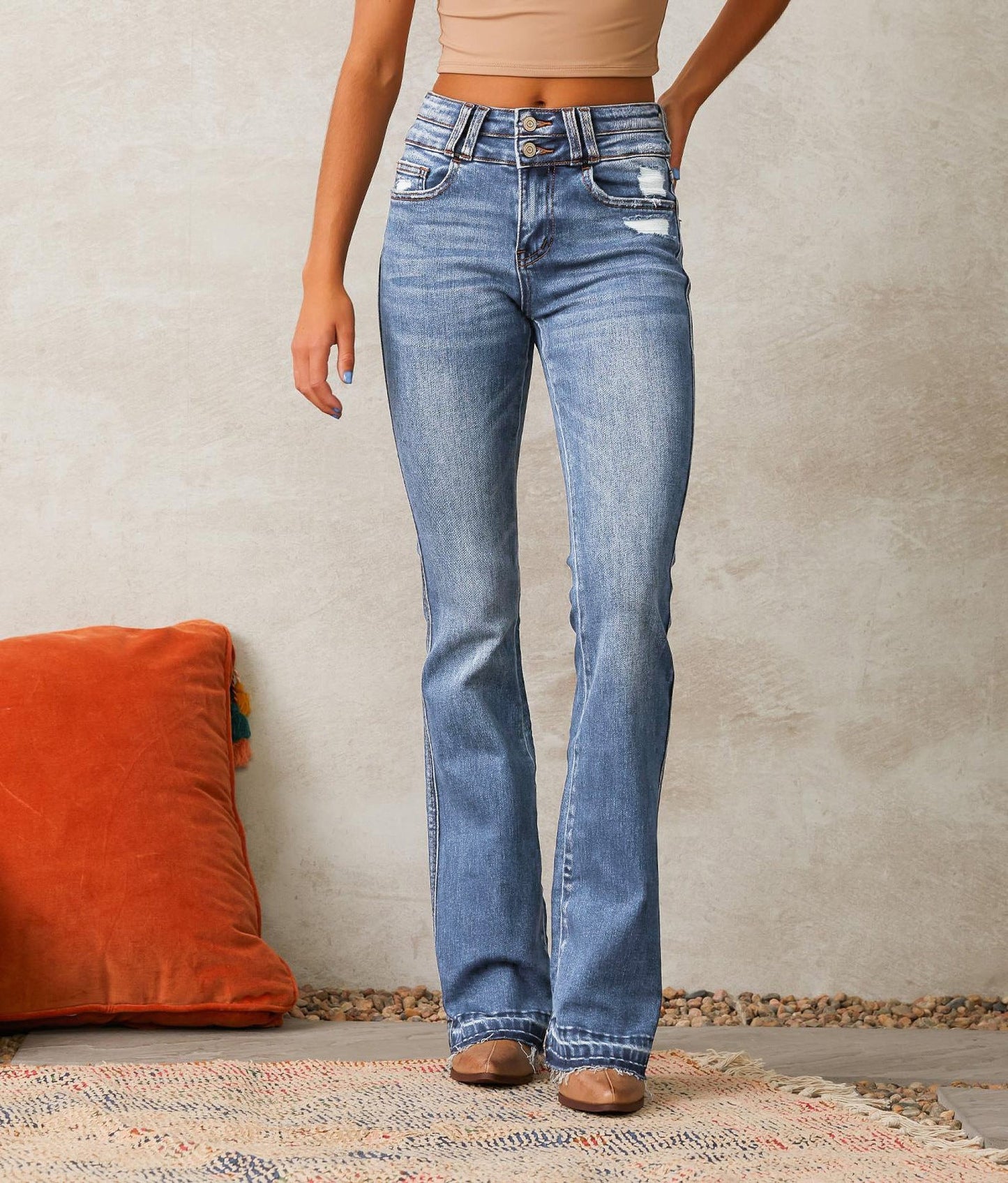 Damen Flared Jeans Hochtaillierte Destroyed Details