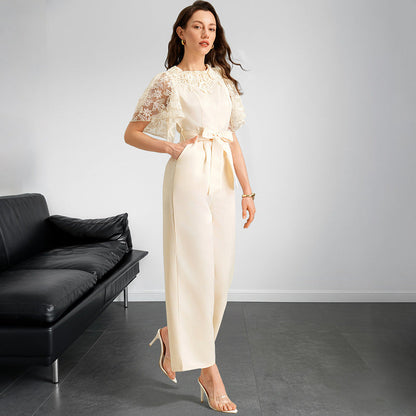 Damen Jumpsuit Romantische Spitzendetails Bindegürtel Norvielle