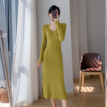 Damen Strickkleid V-Ausschnitt Seitenschlitze Norvielle