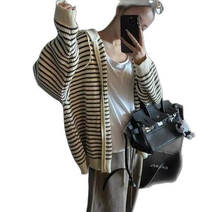 Damen Strickjacke mit Kapuze Streifenmuster Norvielle