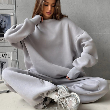 Damen Oversized Sweatshirt und Jogginghose Set Norvielle