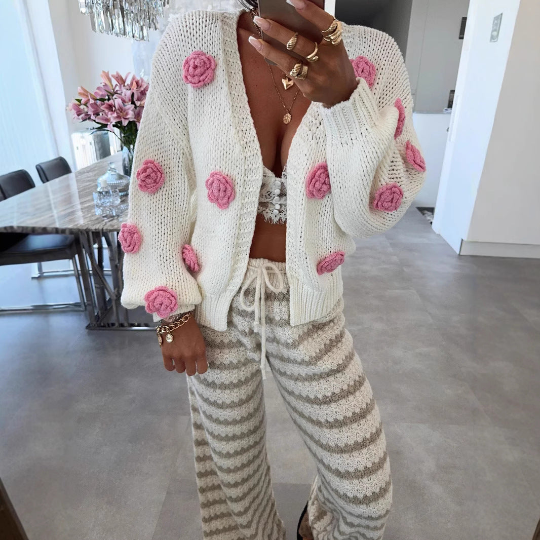 Damen Strickjacke Bunt Blumenapplikationen Norvielle