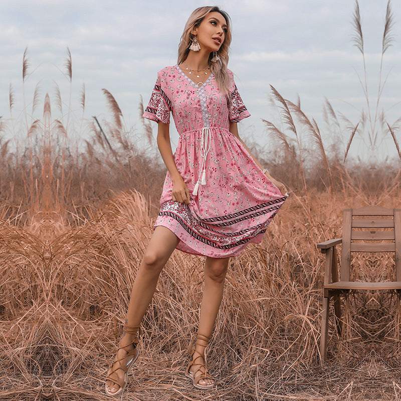 Damen Sommerkleid Boho Floralmuster Verspielte Taille