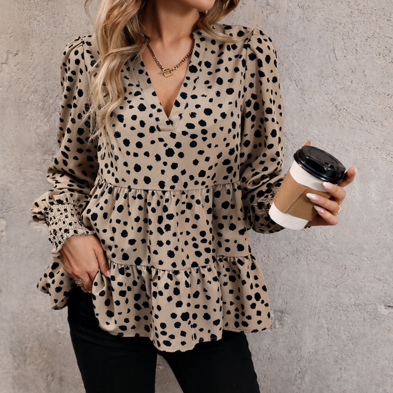 Damen Bluse aus Leinen mit Rüschendetails und Punkten Weiß