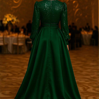 Damen Abendkleid mit V-Ausschnitt und Schlitz schimmernd