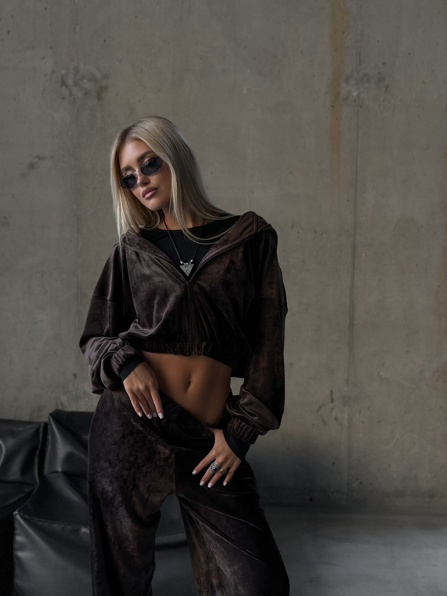 Damen Fleece-Jogginganzug mit hohem Kragen und weiten Ärmeln Norvielle