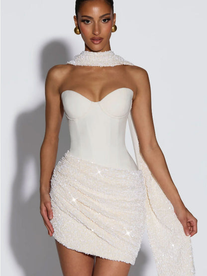 Damen Minikleid mit Bustier-Oberteil und Paillettenrock