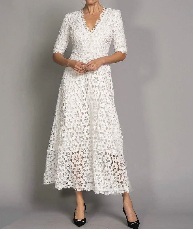 Damen Maxikleid mit Blumenmuster und Spitzenkragen Elegant