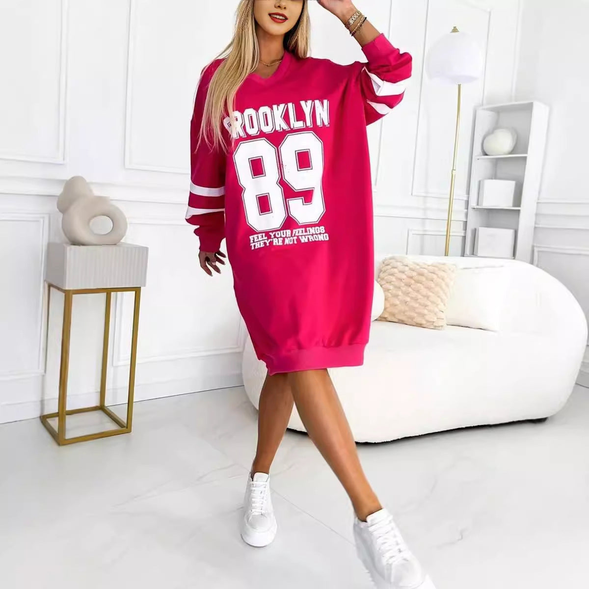 Damen Oversized Freizeitkleid Sport-Look V-Ausschnitt