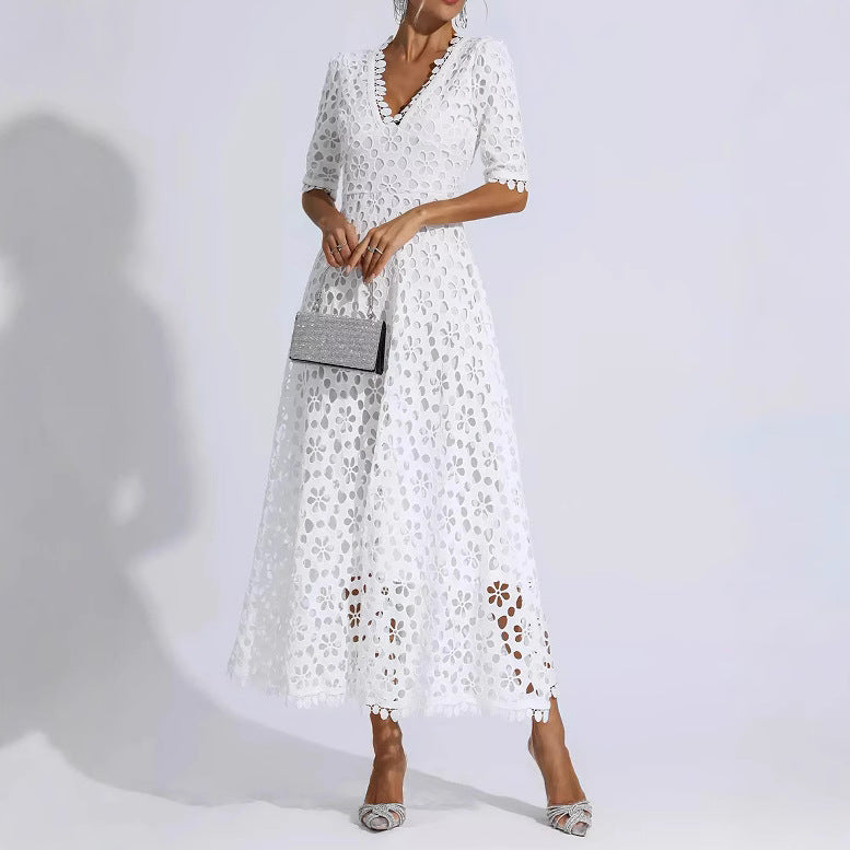 Damen Midi Kleid Florale Stickerei V-Ausschnitt Norvielle