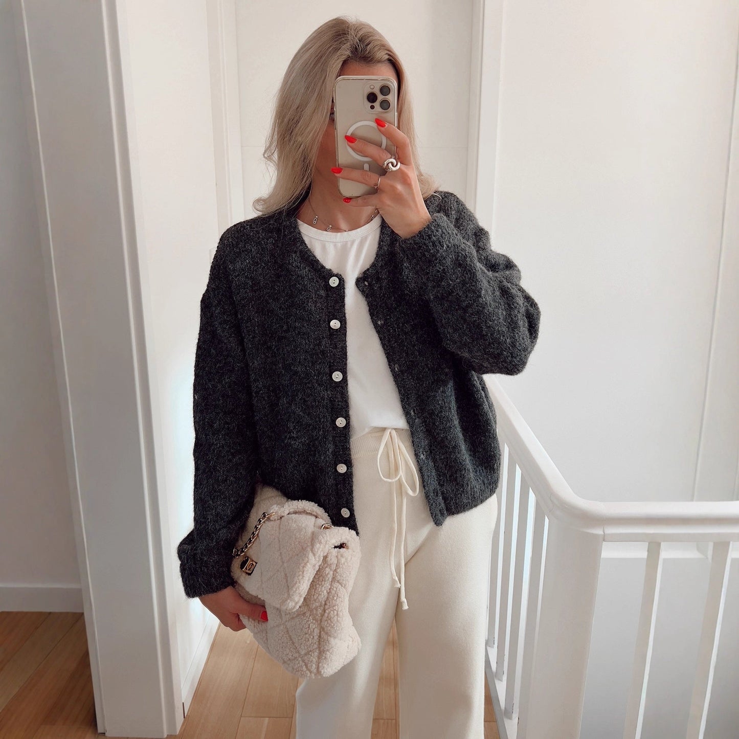 Damen Strickjacke Lässig Feinritz Knöpfe Beige