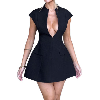 Damen Minikleid Figurschmeichelnd V-Ausschnitt Taschen Norvielle