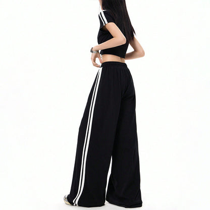 Damen Sportset Crop- und Hose mit Slip-Details