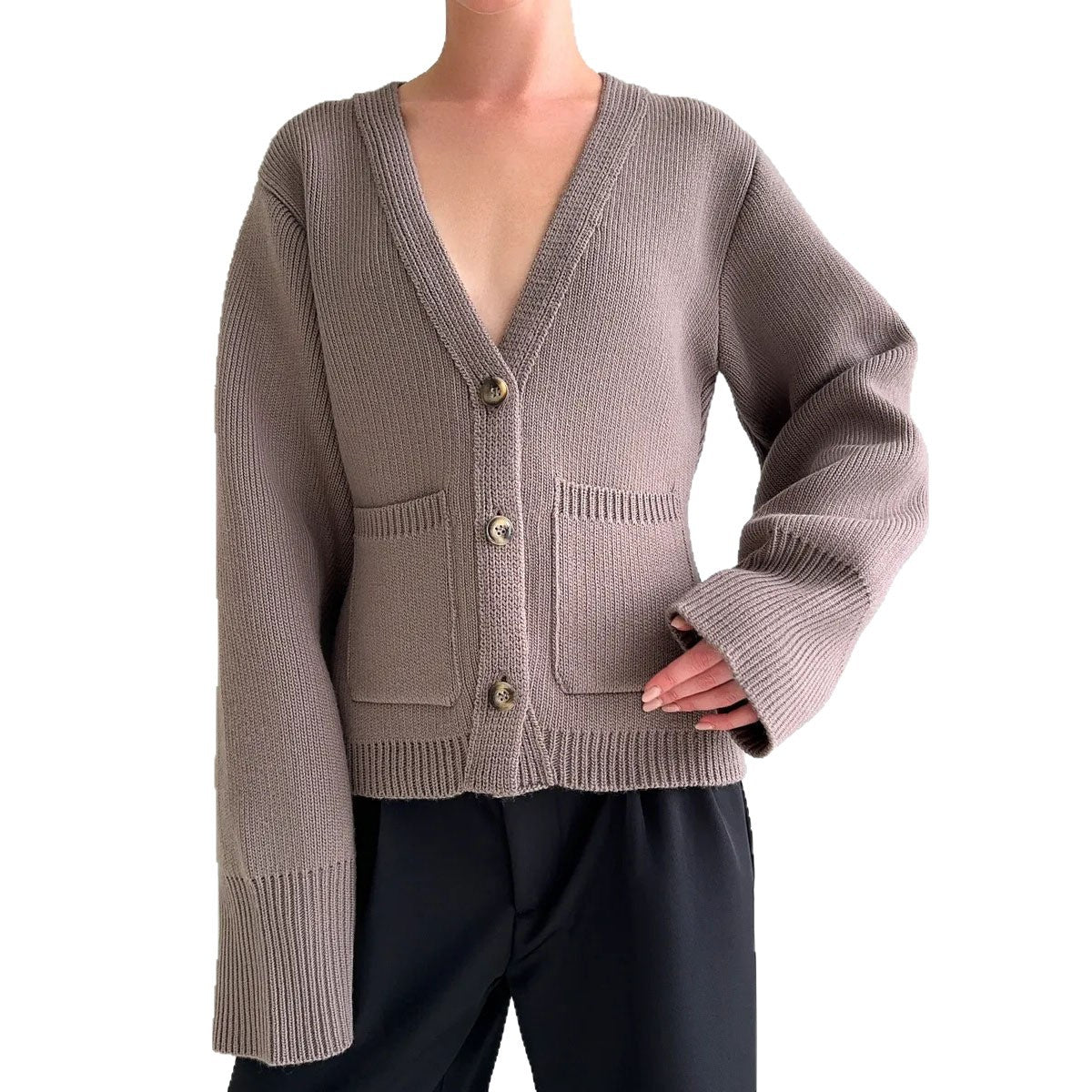 Damen Strickjacke V-Ausschnitt Große Taschen Norvielle